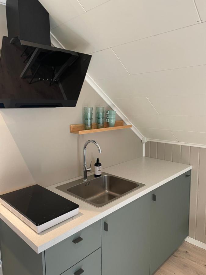 Modern, Small Appartment ラルヴィク エクステリア 写真