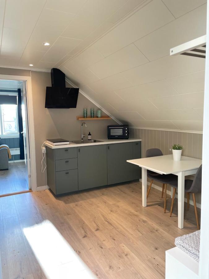 Modern, Small Appartment ラルヴィク エクステリア 写真