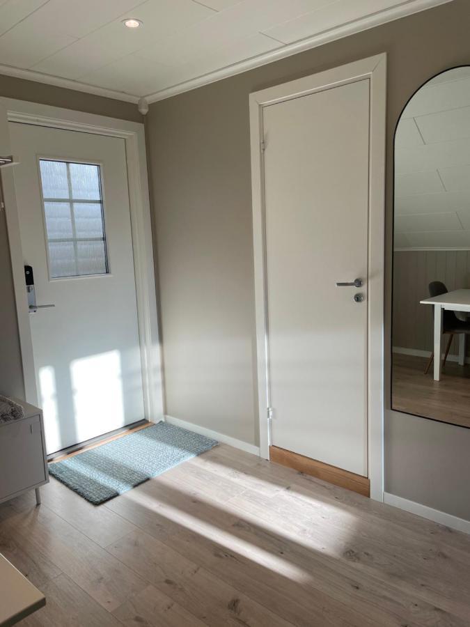 Modern, Small Appartment ラルヴィク エクステリア 写真